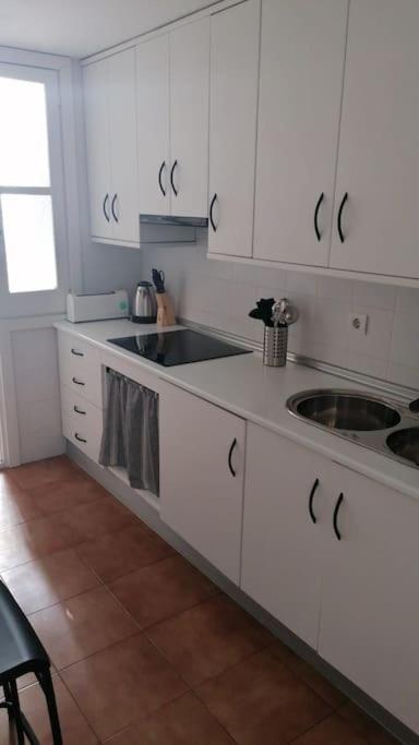 Views, Family & Private Parking In Alto Albayzin Apartment Granada Exterior foto