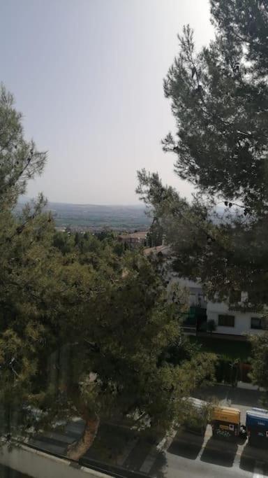 Views, Family & Private Parking In Alto Albayzin Apartment Granada Exterior foto