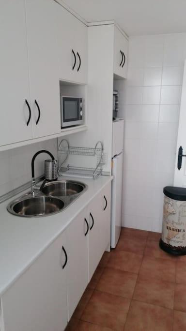 Views, Family & Private Parking In Alto Albayzin Apartment Granada Exterior foto